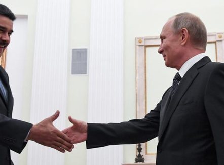 A mundet që Rusia ta ndihmojë Maduron?