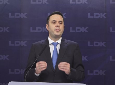 Mandatimi i Konjufcës, Abdixhiku: Kurti si monark, do t’i Kalojë pushtetin Glaukut