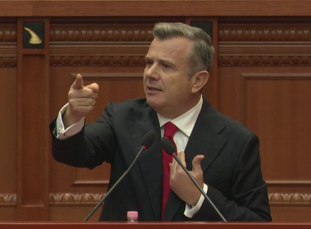 Balla revoltohet me Berishën: Sulmoi ambasadorin e BE, do të depozitojmë kërkesë pranë Komisionit të Etikës