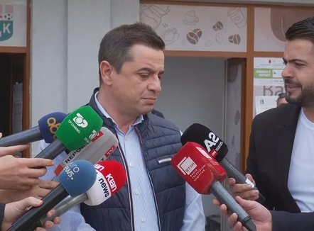 Çfarë rezultati prisni në Berat? Kandidati i PS i përgjigjet A2 CNN pas votimit 