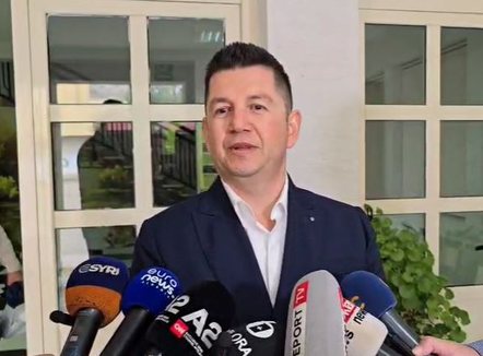 Dionis Sota thirrje vlonjatëve të zgjedhin “djalin e tyre”: Koha për ndryshim rrënjësor