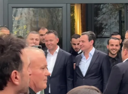Mbyllet lokali ku do bënte takim Albin Kurti, kishte mbështetës të PDK brenda