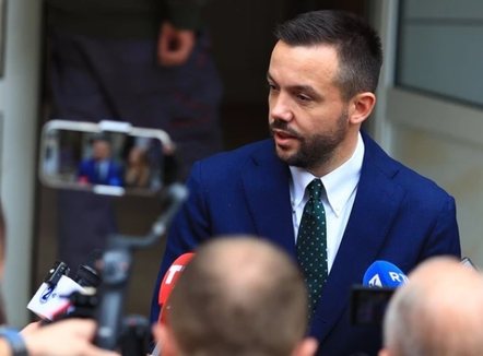 Tahiri uron Pecin: Rezultatin e pranoj si vullnet të qytetarëve të Mitrovicës