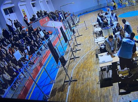 Numërimi i votave, Mati nis i fundit procesin