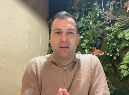 “Fëmijët po na i bëjnë homoseksualë”, shpërthen logopedi pas miratimit të ligjit për barazinë gjinore