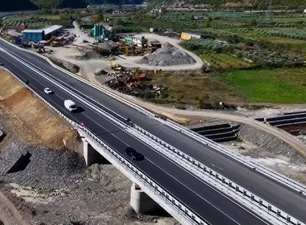 Nga rruga Elbasan-Lekaj te hekurudha Vorë-Hani i Hotit, Malaj zbulon si do të shpërndahet buxheti