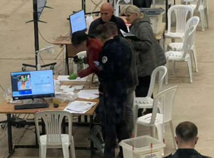 Dyshimi për vota të manipuluara në Mitrovicë, KQZ: Gabim teknik në shtypjen e kodit të vendvotimit