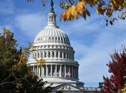 Ligjvënësit në Dhomën e Përfaqësuesve pritet të votojnë sot për rihapjen e Qeverisë
