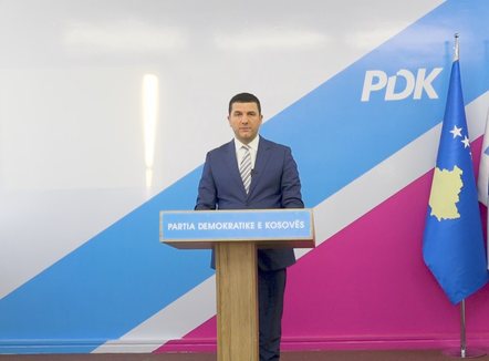 Memli Krasniqi jep dorëheqjen, Bedri Hamza pritet të marrë drejtimin e PDK