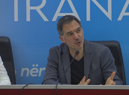 Autorë të huaj në panair, “Bulevard” nga Jean-François Sénéchal për komunikimin