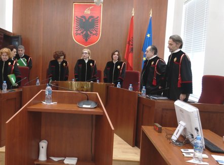 “Zgjidhni çështjen”, PS nuk pranoi dy komisionet hetimore. Opozita, ankim në Kushtetuese 