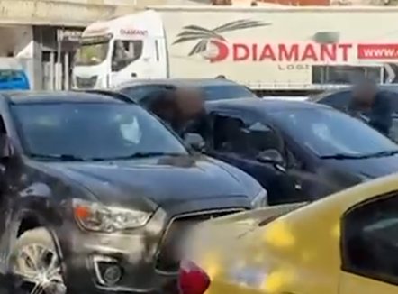 Momenti kur arrestohen 2 kushërinjtë në Tiranë, u kapën me 2.2 kg kokainë