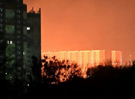 Rusia sulmon Kievin, shkatërrohen disa ndërtesa, viktima mes civilëve