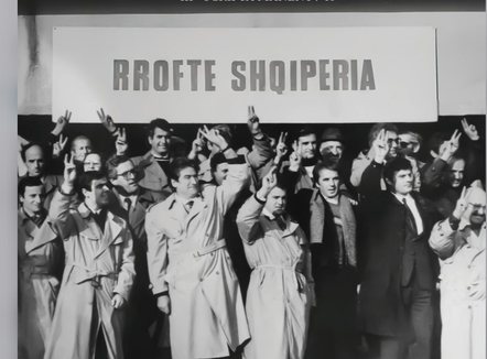 PARATHËNIE nga Blendi Fevziu e botimit të dytë të librit “Fillimet” të Preç Zogajt