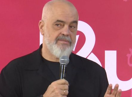 “Tirana s’mund të drejtohet me delegim”, Rama: Gjykata Kushtetuese e la në detyrë Veliajn, tani ta kthejë në zyrë