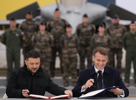 Ukraina arrin marrëveshje me Francën për aeroplanë luftarakë