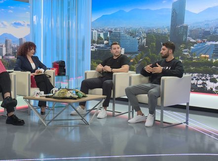 Për herë të parë pas 14 vitesh në një intervistë bashkë, vëllezërit boksierë rrëfehen në “Dita Jonë”