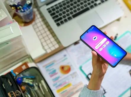 Shefi i Google: Mos i besoni verbërisht inteligjencës artificiale