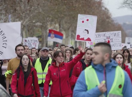 Protestat në Serbi, studentët: Vuçiç do të largohet deri në vitin 2027