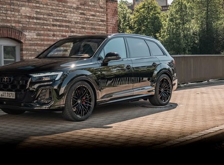 Vodhi 2 makina të marra me qira, 38-vjeçari ekstradohet nga Italia