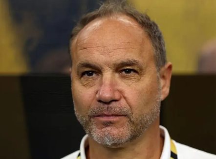 Haiti do jetë në Kupën e Botës, por trajneri i tij nuk ka shkelur asnjëherë në vend