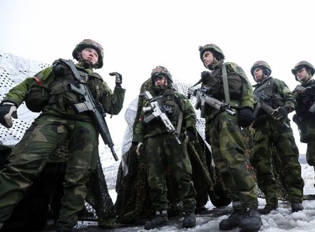 “SHBA dhe Rusia po negociojnë fshehurazi për t'i dhënë fund luftës”