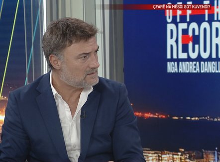 “Sali Berisha është i mbaruar”, Alibeaj: Do të bashkohet me Ramën për të goditur drejtësinë