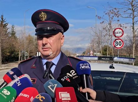 Probleme nga reshjet në qarkun e Korçës, bllokohen disa akse, Pikuli: Dy ura jashtë funksioni në Devoll 