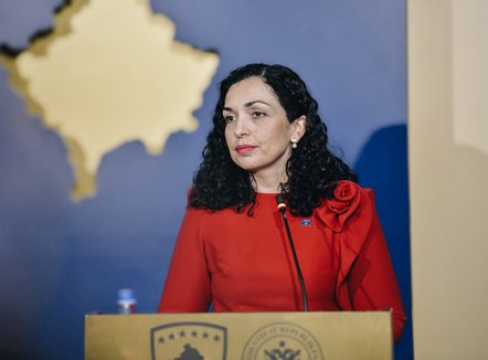 Osmani shpërndan Kuvendin, propozohen 21 dhe 28 dhjetori për mbajtjen e zgjedhjeve të reja