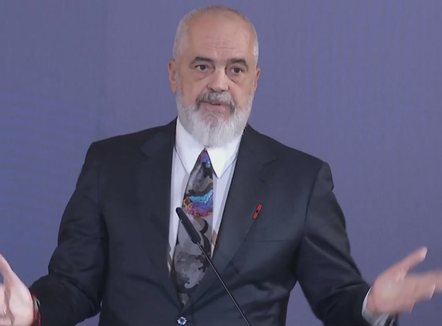 Pezullimi i Ballukut në Kushtetuese, Rama: Ndërhyrje brutale nga drejtësia në pavarësinë e ekzekutivit