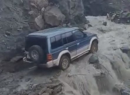 Me dhjetëra familje të bllokuara në juglindje nga moti i keq 