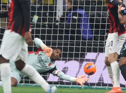 Maignan hero, Milan fiton derbin dhe kalon Interin në renditje