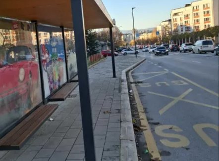 Stacionet e boshatisura, Prishtina sot pa transport publik