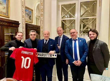 Ministri Blendi Gonxhja në Milano, takohet me presidentin e Interit, Marotta