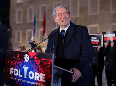 “CDI denoncoi narkodiktaturën e Ramës!” Berisha mesazh të rinjve: Koha na thërret për të shpëtuar vendin 