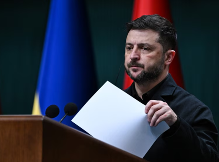 SHBA dhe Rusia zhvillojnë bisedime për planin e paqes, Zelensky: Ende ka shumë punë