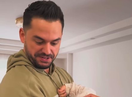 “Ndërrove jetë në krahët e mi!” Reagon ish-bashkëshortja e Shpat Kasapit