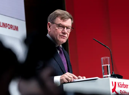 Ministri i Jashtëm gjerman: Evropa kontribuon në bisedimet për Ukrainën