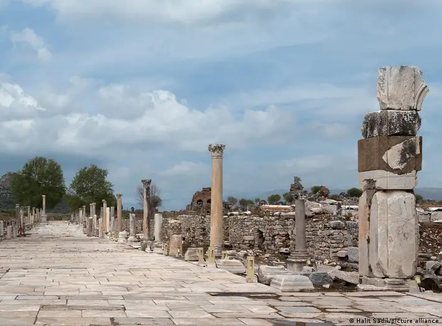Harta digjitale rikthen në jetë rrugët e lashta romake