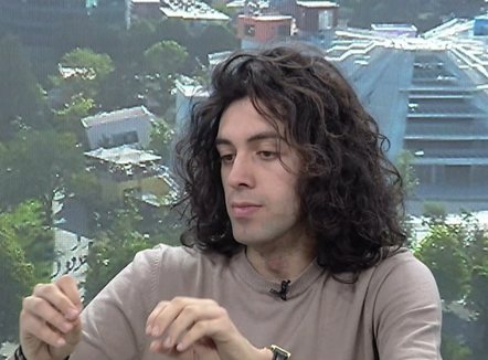 “Vaj ulliri dhe lëng kockash që në mëngjes!” Mjeku: Ja ku po gaboni sapo zgjoheni