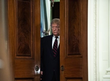 Cilat shtete preken nga vendimi i Trump? SHBA i mbyll derën emigrantëve nga vendet e botës së tretë