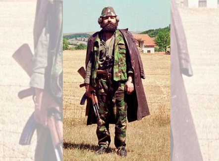 “Lindi në Ditën e Flamurit dhe u kthye në flamur i sakrificës”, Rama përkujton Adem Jasharin, sot do të mbushte 70 vjeç