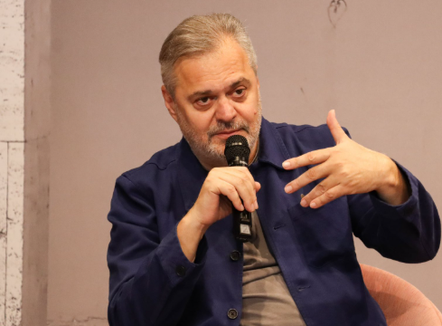 Ben Blushi: Sot dita e ndarjes nga sëmundja jonë më e madhe otomanizmi