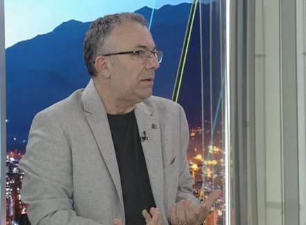 Deputeti Cara: Me këtë kod elektoral nuk ka rotacion politik, vota shkon kot