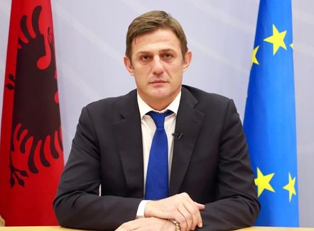 Rama liron nga detyra zëvendësministrin e Brendshëm Julian Hodaj