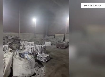 Finalizohet operacioni ‘Metalurgjiku’ në Elbasan, 16 të arrestuar dhe 8 të shpallur në kërkim për ndotje mjedisore