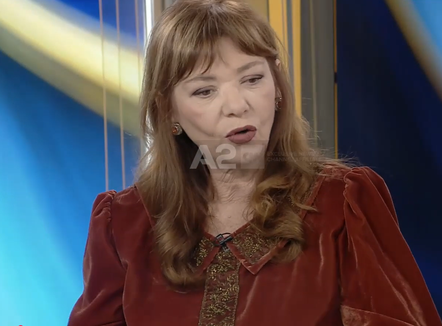 Vrasjet mes adoleshentëve, Malaj: Shoqëria indiferente, mësuesit kanë barrë të rëndë