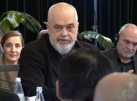 “Sot nuk parkon asnjë deputet në lulishte”, Rama: S'besoj te autorregullimi i shqiptarëve, sanksione nëse institucionet nuk japin informacion