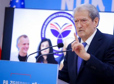 “Dosja e AKSHI, organizatë kriminale”, Berisha: Hetimet të shkojnë te Rama dhe bashkëshortja e tij