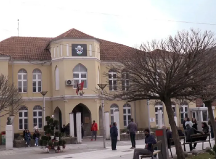 Shqiptarët në jug të Serbisë: Fshirje nga adresat e banimit, mosnjohje e diplomave dhe gjuhë urrejtjeje